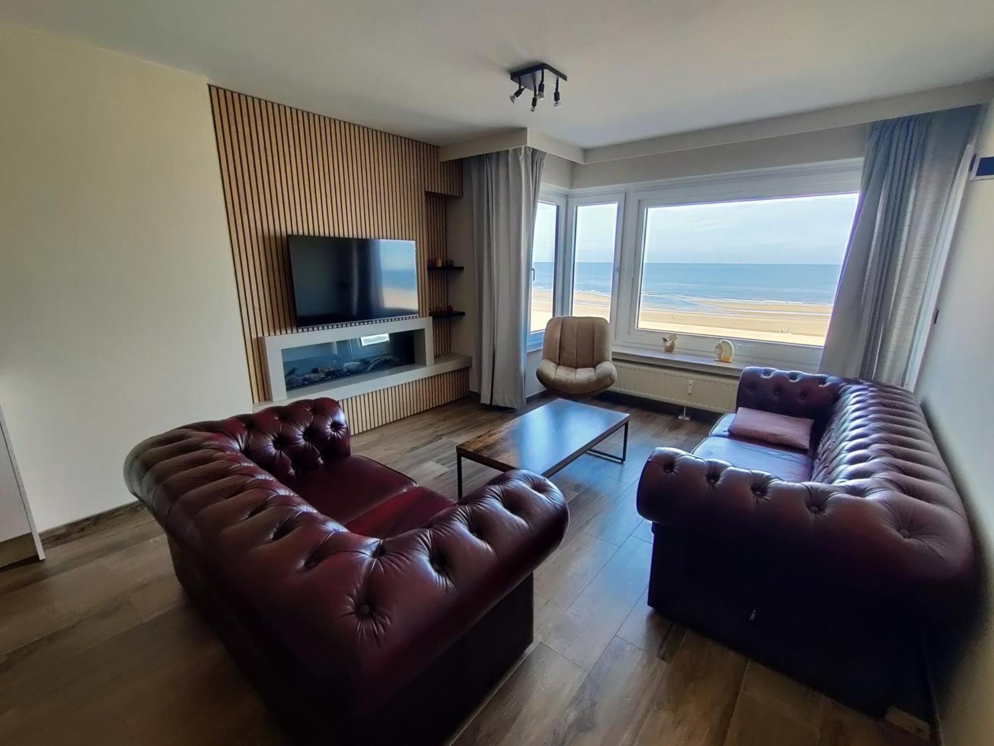 A Spacious And Modern 3-bedroom With Stunning Sea View T2 Appartement Oostende